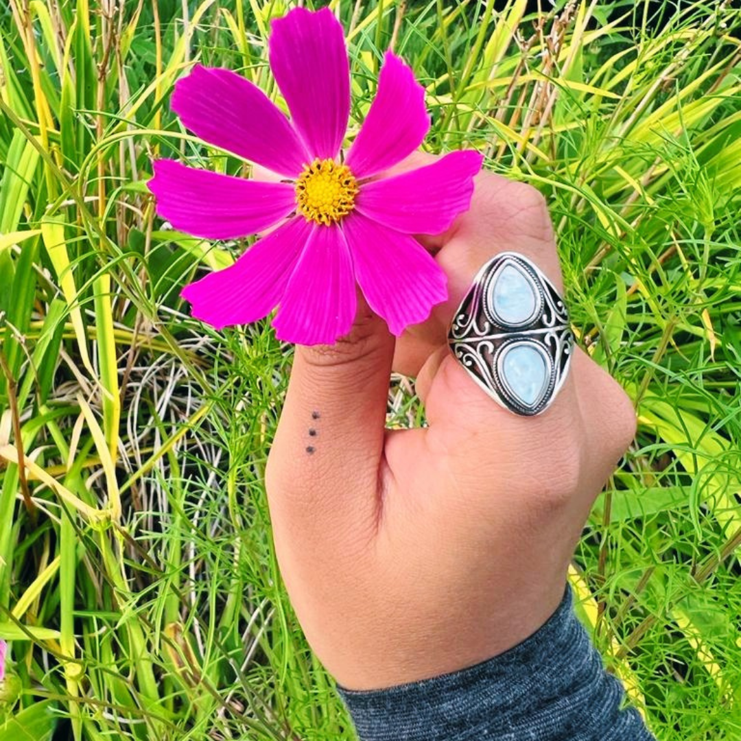 Moonstone Aurora Ring – Mantasha's Curations